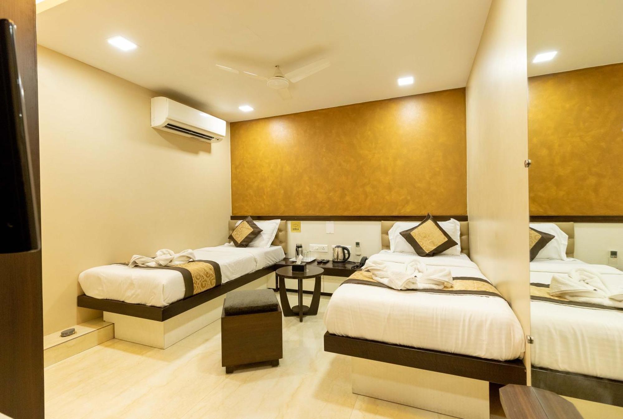 The Majlis Hotel - Colaba Mumbai Exterior photo
